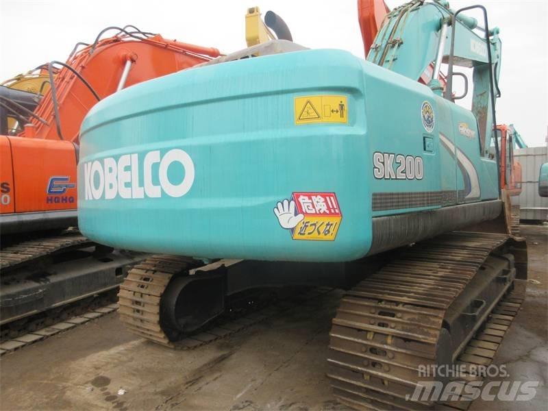 Kobelco SK200-8 Vikšriniai ekskavatoriai