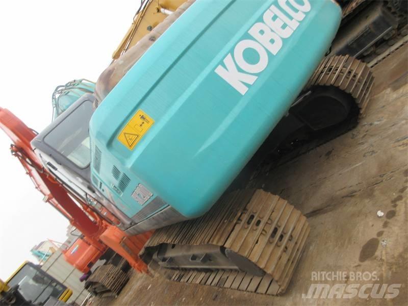 Kobelco SK200-8 Vikšriniai ekskavatoriai