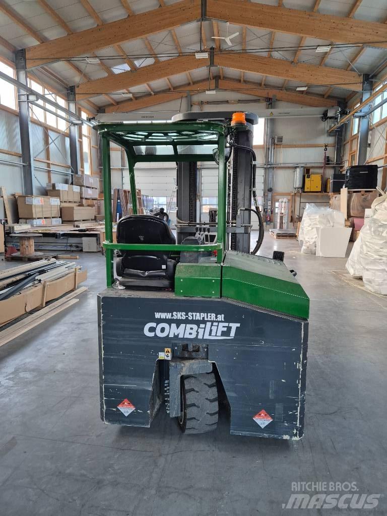 Combilift CBE 2500 Elektriniai šakiniai krautuvai