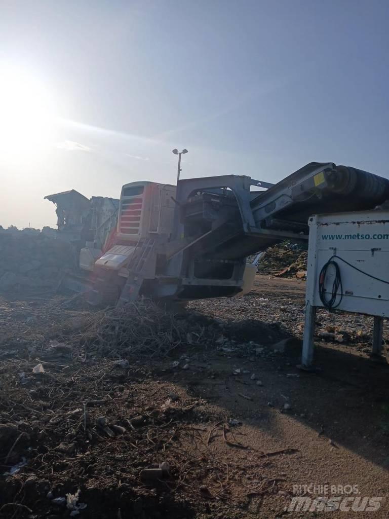 Metso 1213 Mobilūs smulkintuvai