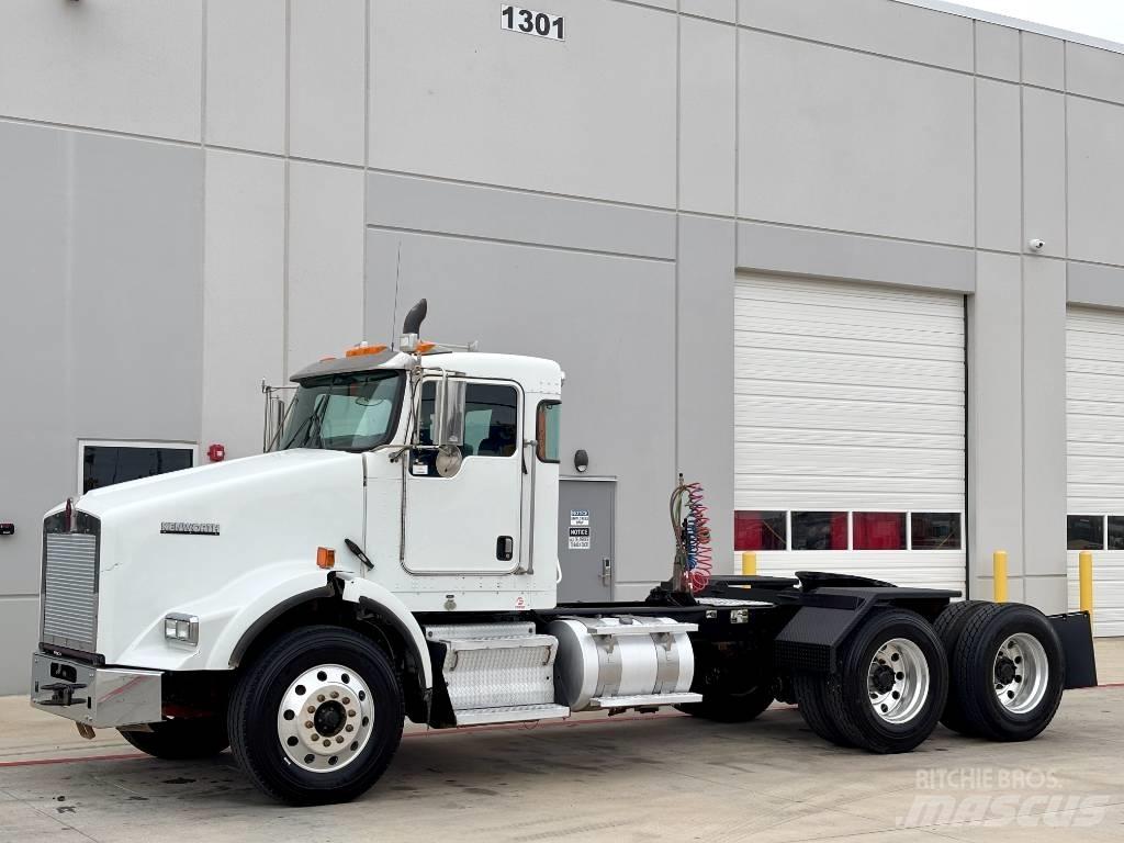 Kenworth T800 Naudoti vilkikai