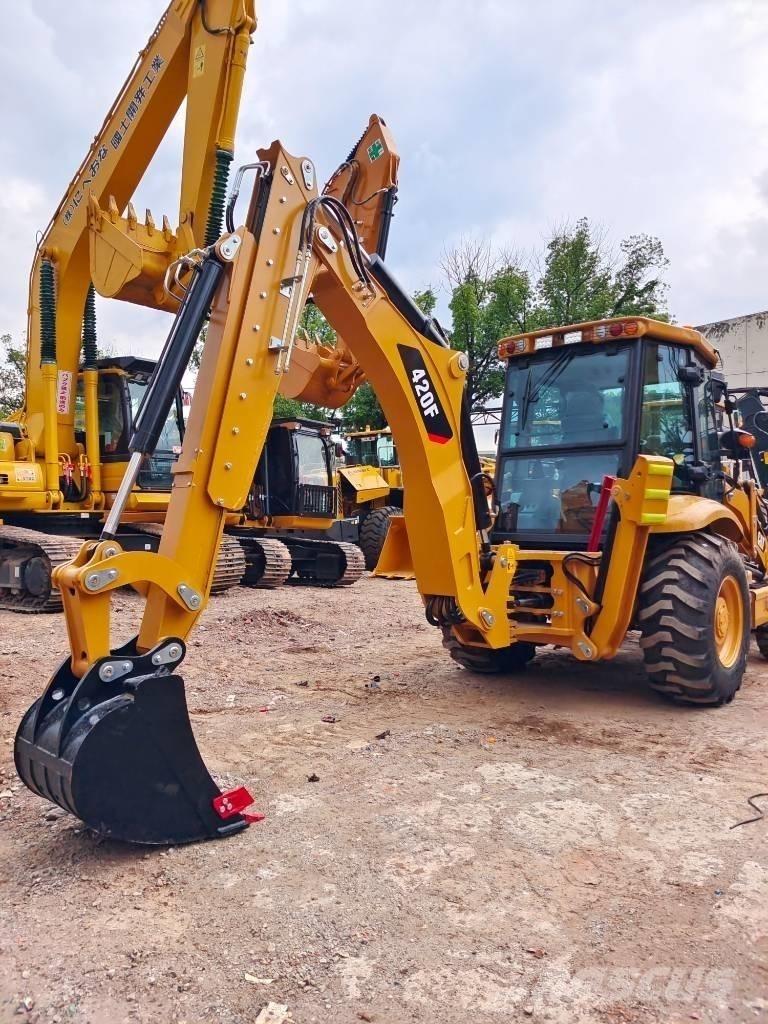 CAT 430 F Ekskavatoriniai krautuvai