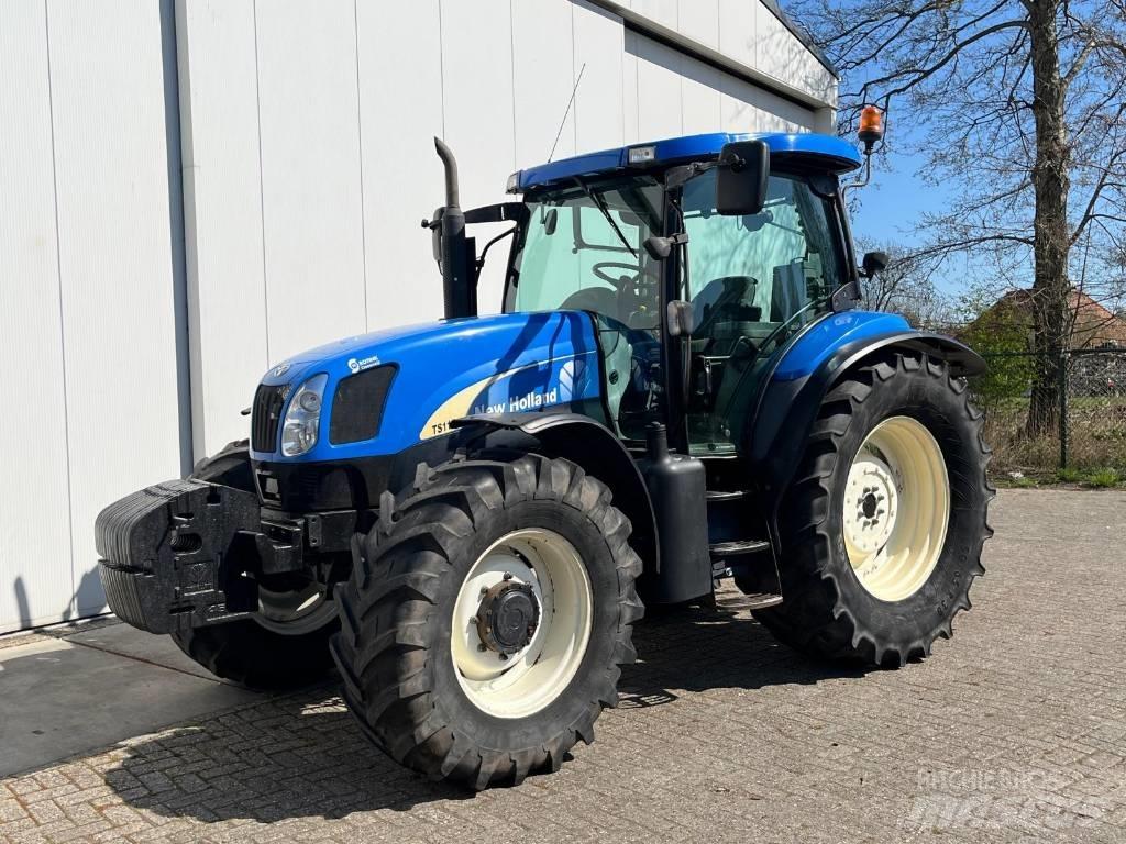 New Holland TS 115 A Traktoriai