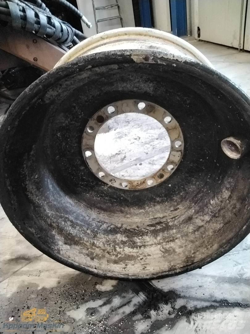 Sampo Hr46x 15x28 Padangos, ratai ir ratlankiai