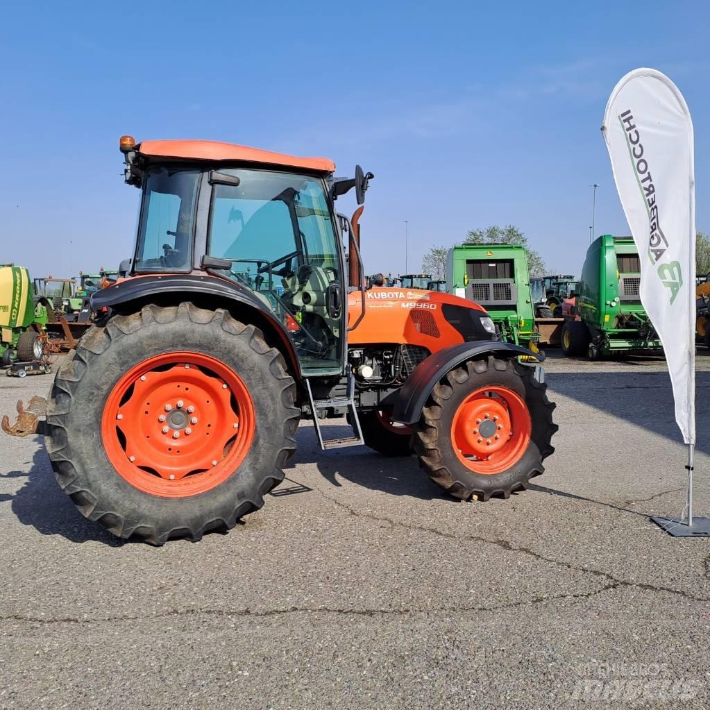 Kubota M 9960 HD Traktoriai