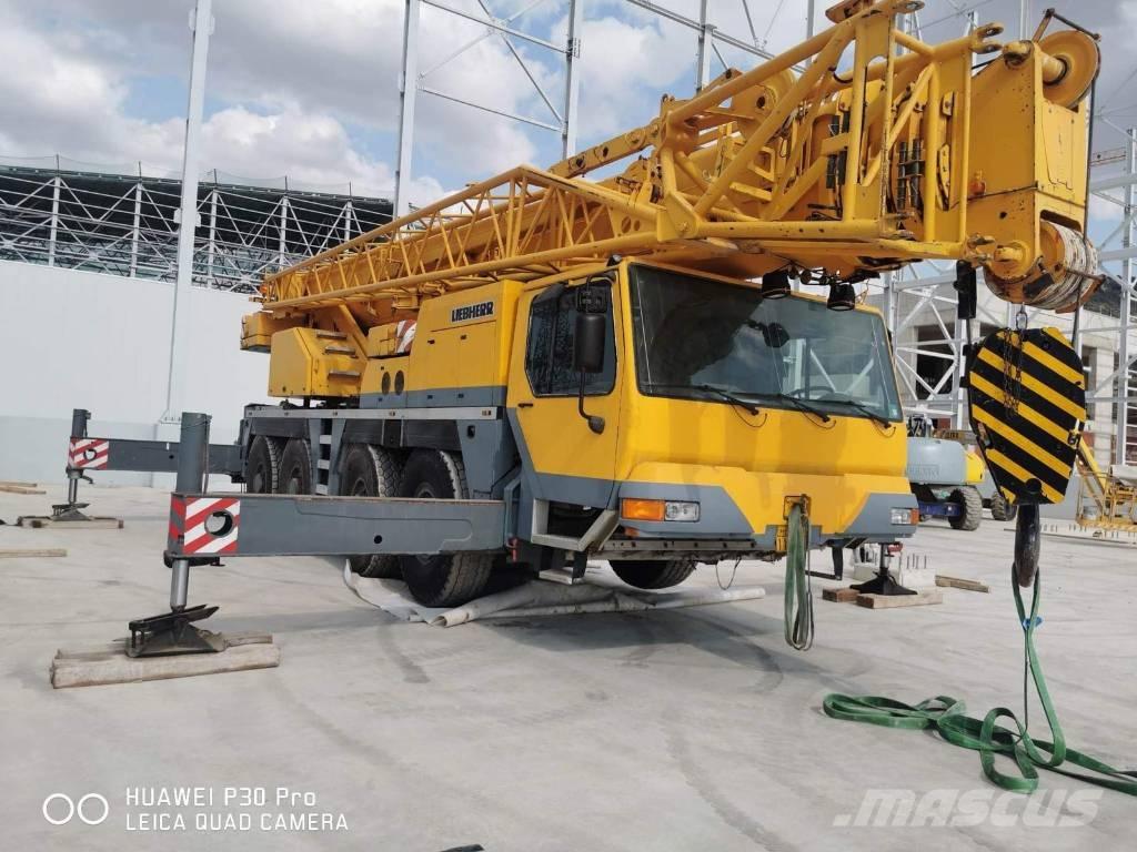 Liebherr LTM 1080-1 Visureigiai kranai