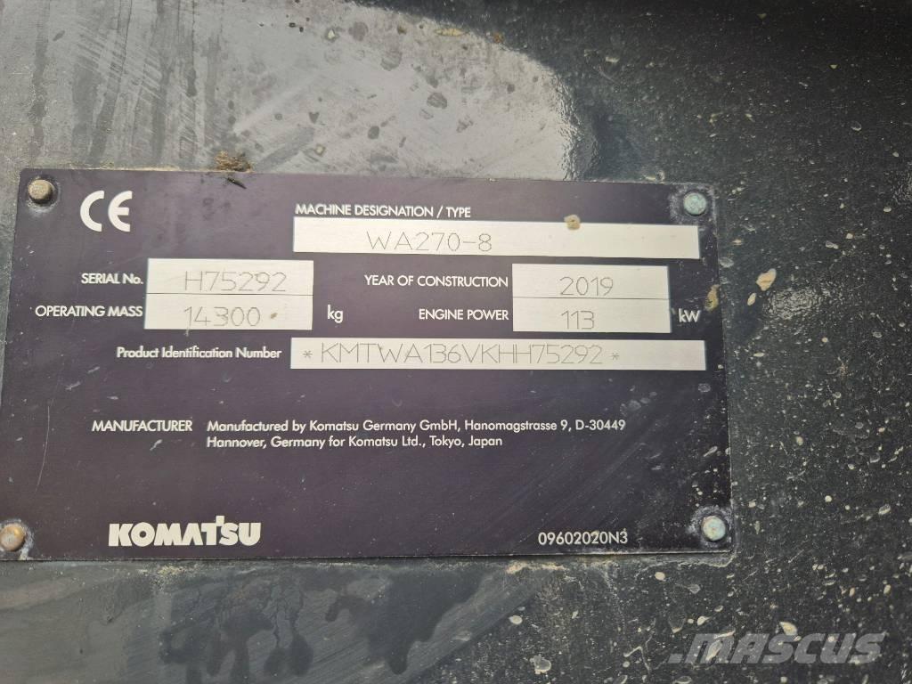 Komatsu WA 270-8 Naudoti ratiniai krautuvai