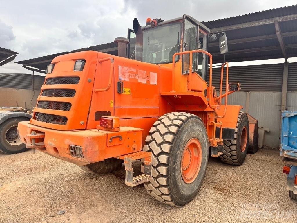 Hitachi W 170 Naudoti ratiniai krautuvai
