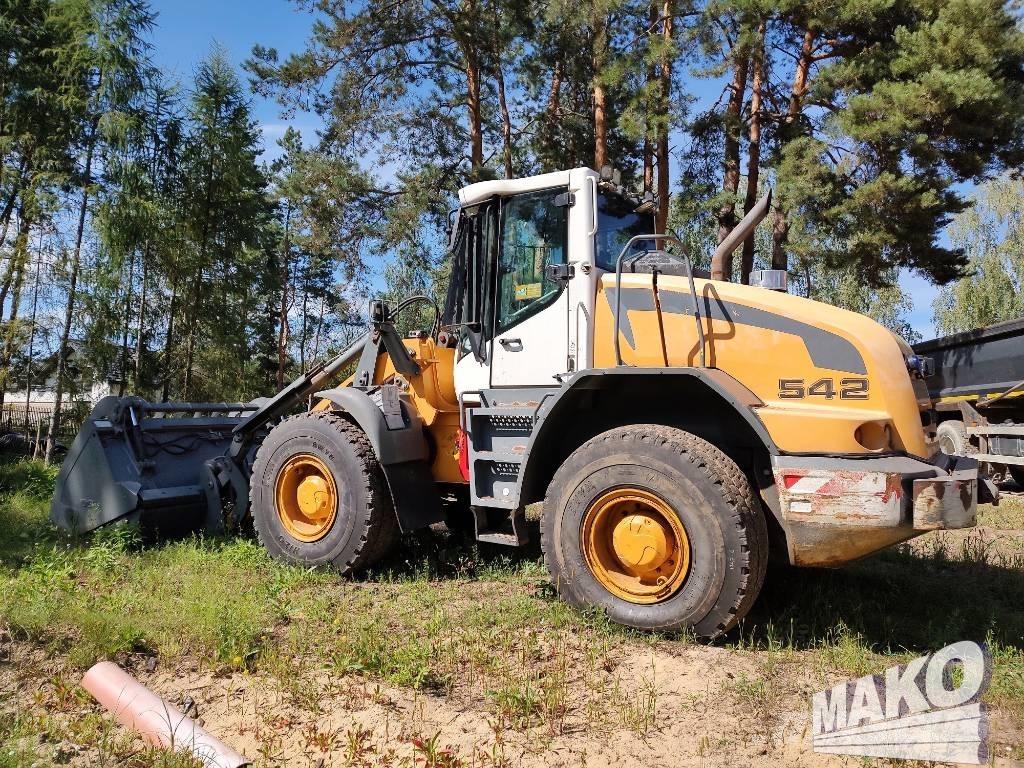 Liebherr L 542 Naudoti ratiniai krautuvai