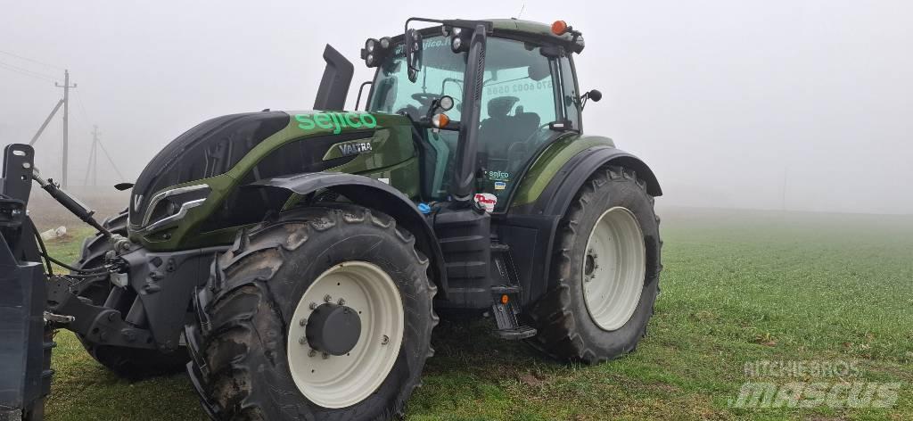 Valtra T235 active Traktoriai