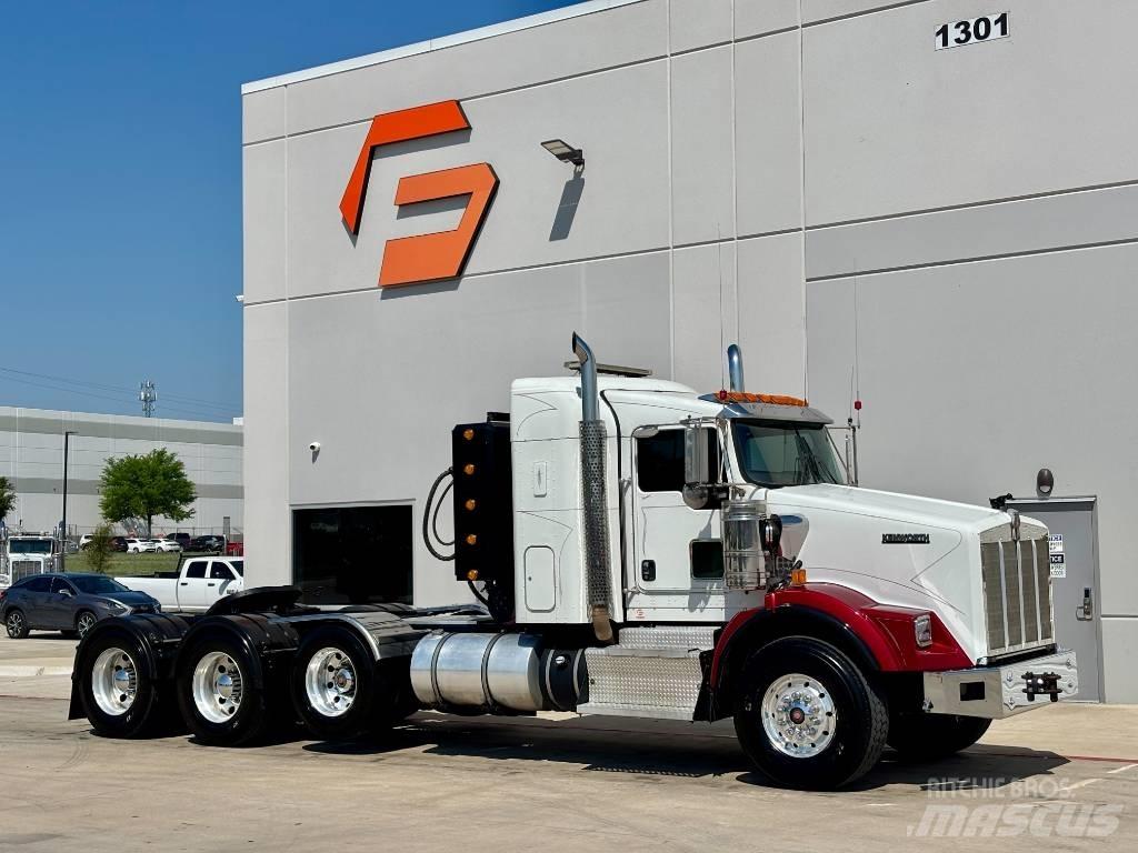 Kenworth T 800 Naudoti vilkikai