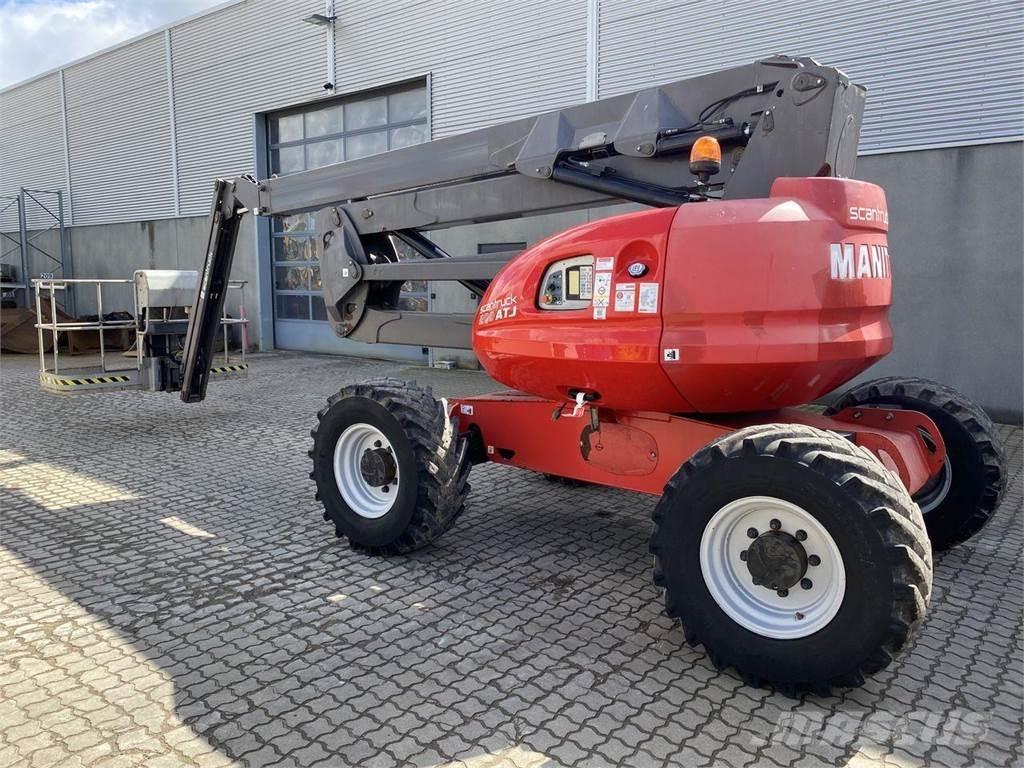 Manitou 200ATJ RC Alkūniniai keltuvai