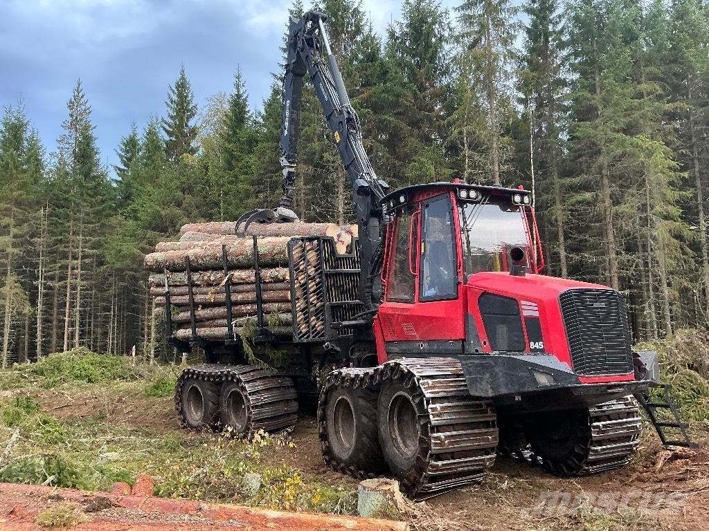 Komatsu 845 Naudoti miškovežiai (Forvarderiai)