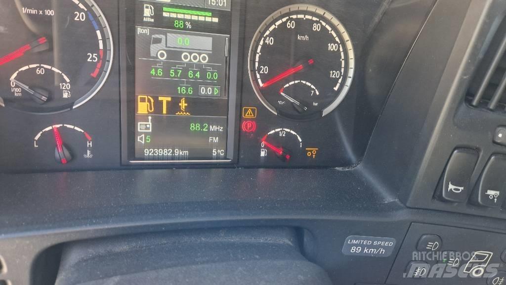 Scania R730 8x4*4 Miškovežių vilkikai