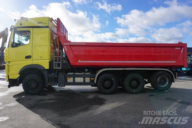 Mercedes-Benz Arocs Savivarčių priekabų vilkikai