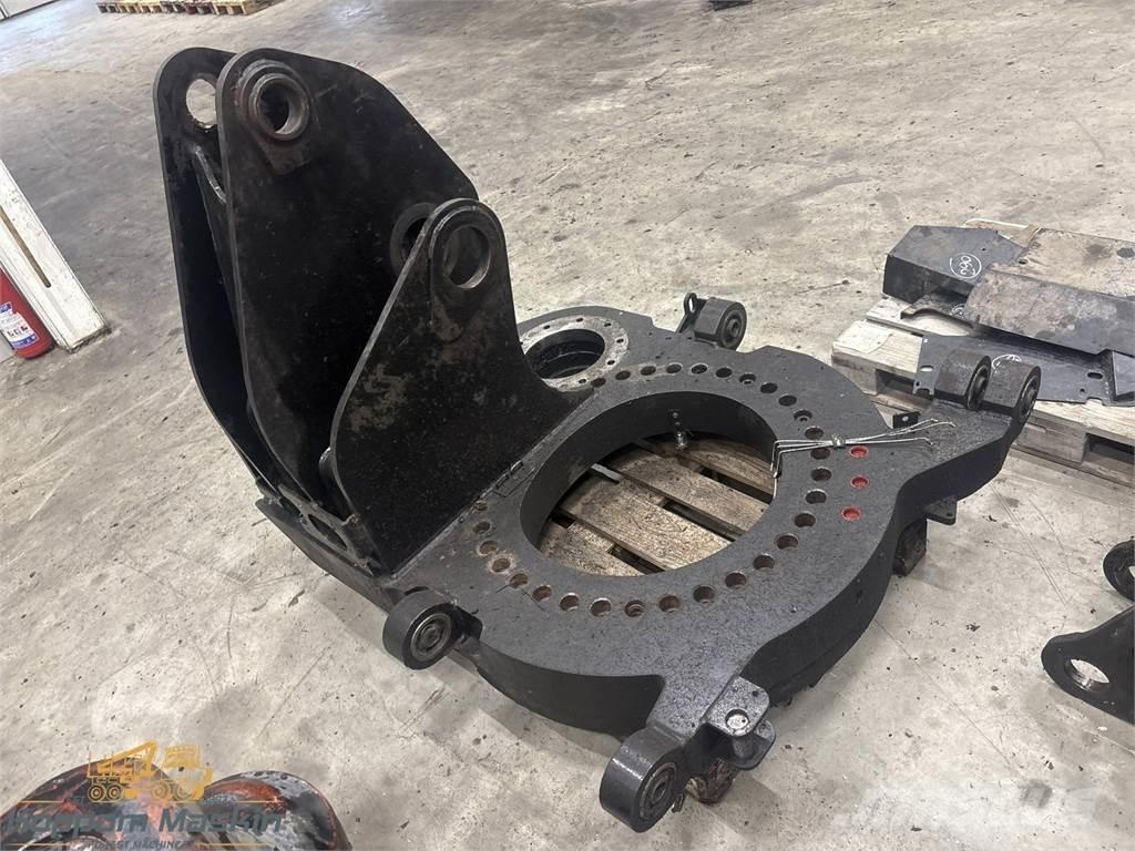 Komatsu 270H Medžių kirtimo mašinų kranai