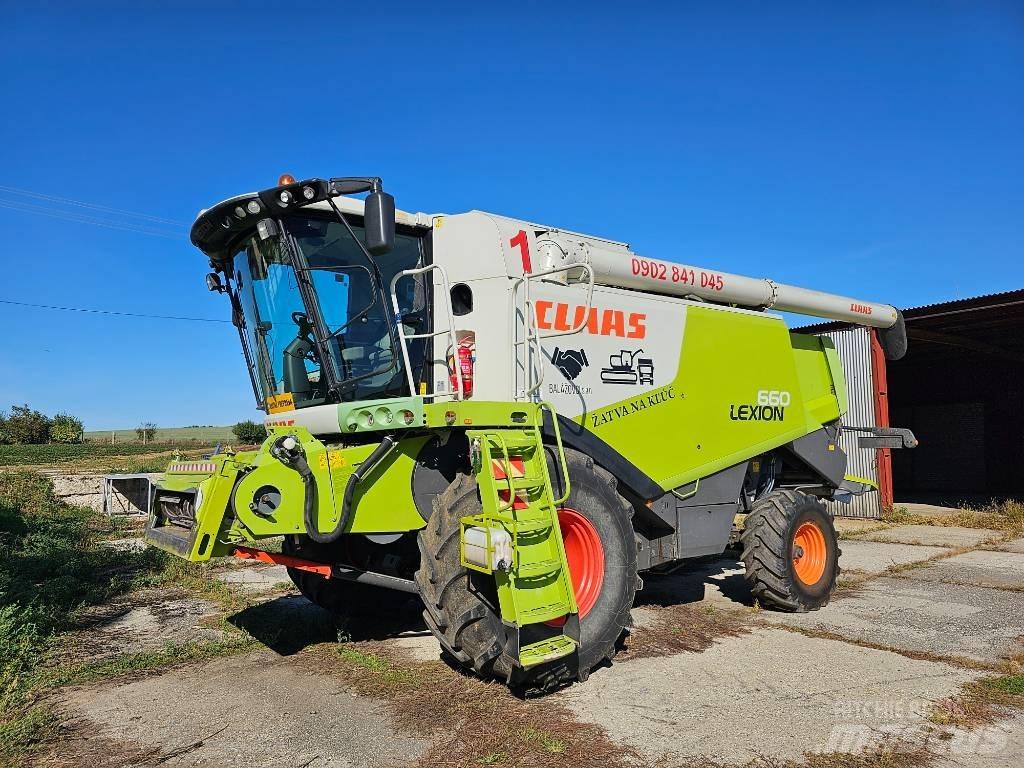 CLAAS Lexion 660 Derliaus nuėmimo kombainai