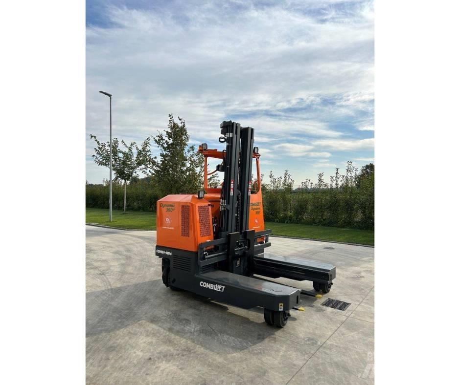 Combilift MR4 Šakiniai krautuvai su privažiavimu iš visų keturių pusių