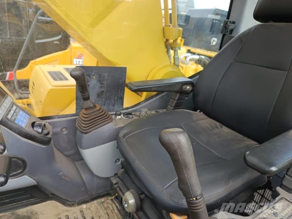 Komatsu PC450 Vikšriniai ekskavatoriai