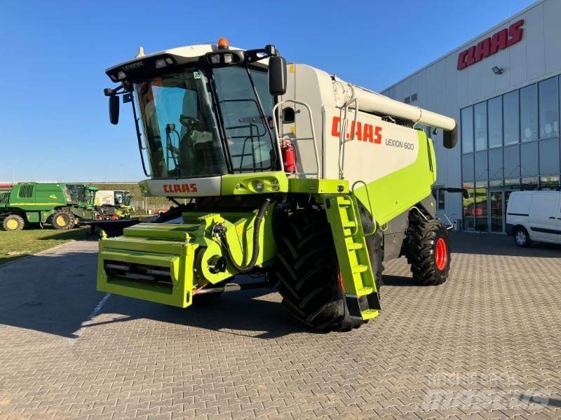 CLAAS LEXION 600 Derliaus nuėmimo kombainai