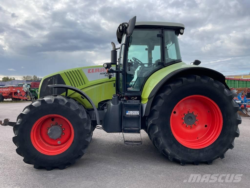 CLAAS Axion 850 Traktoriai