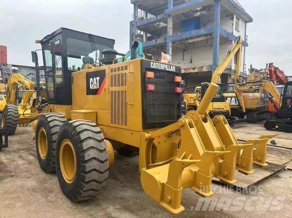 CAT 140 K Greideriai