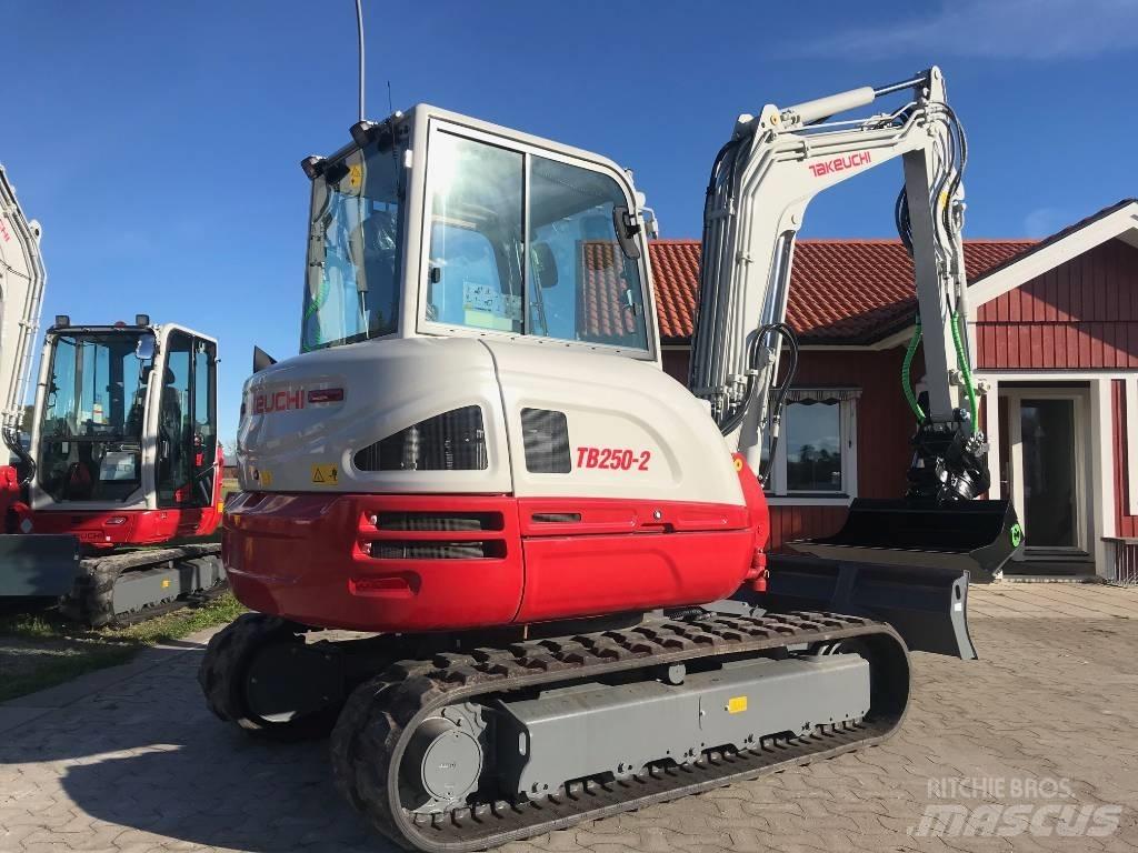 Takeuchi TB250-2 Mini ekskavatoriai < 7 t