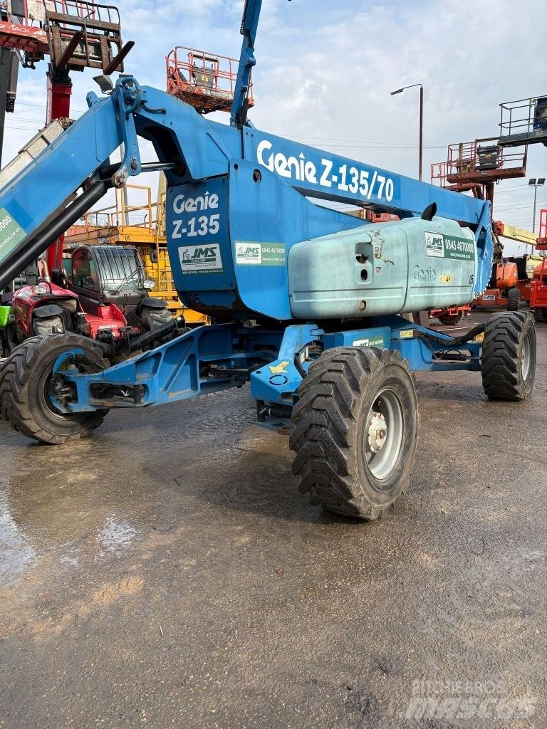Genie Z 135/70 Alkūniniai keltuvai