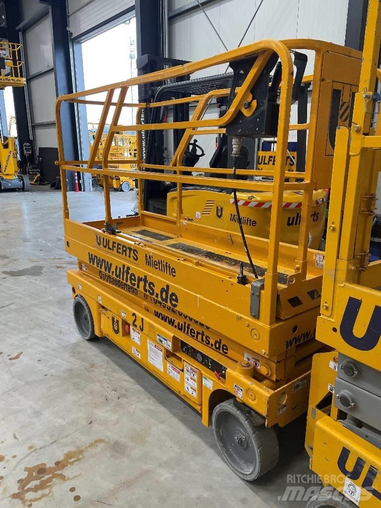 Haulotte Compact 8 Žirkliniai keltuvai