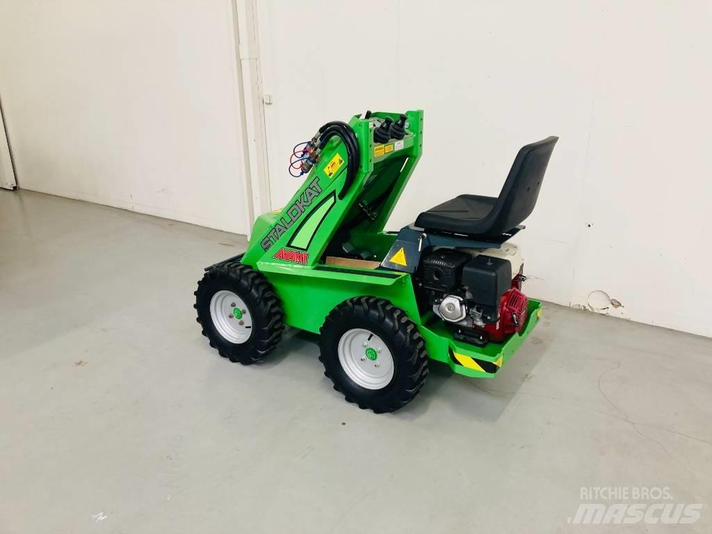 Avant 313 S Krautuvai su šoniniu pasukimu