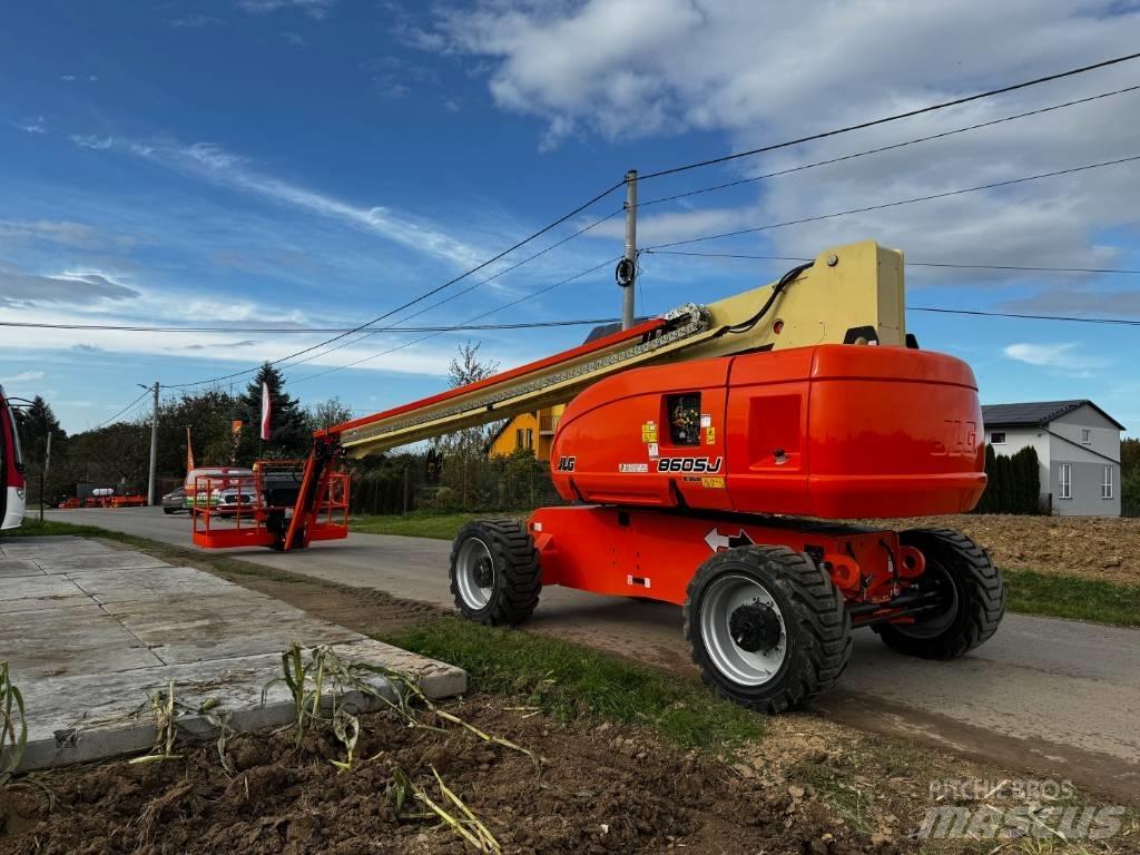 JLG 860 SJ Teleskopiniai keltuvai