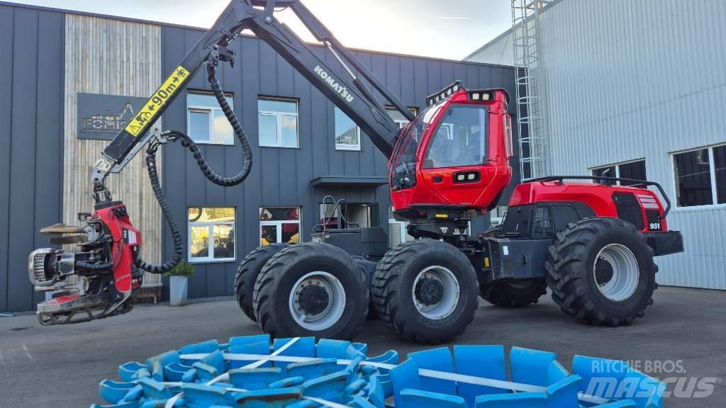 Komatsu 951 Miško technika (Harvesteriai)