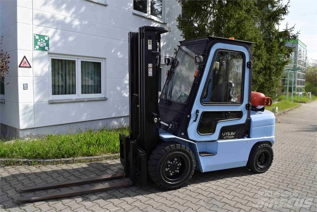 Utilev UT 30 LPG (dujiniai) krautuvai