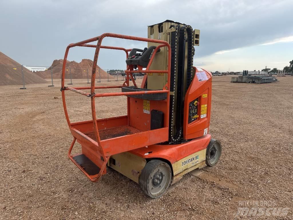 JLG Toucan 8 E Vertikalūs stiebiniai keltuvai