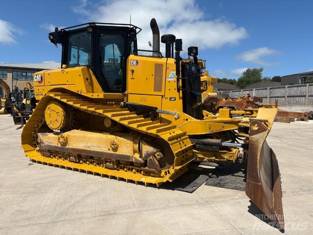 CAT D 6 LGP Vikšriniai buldozeriai