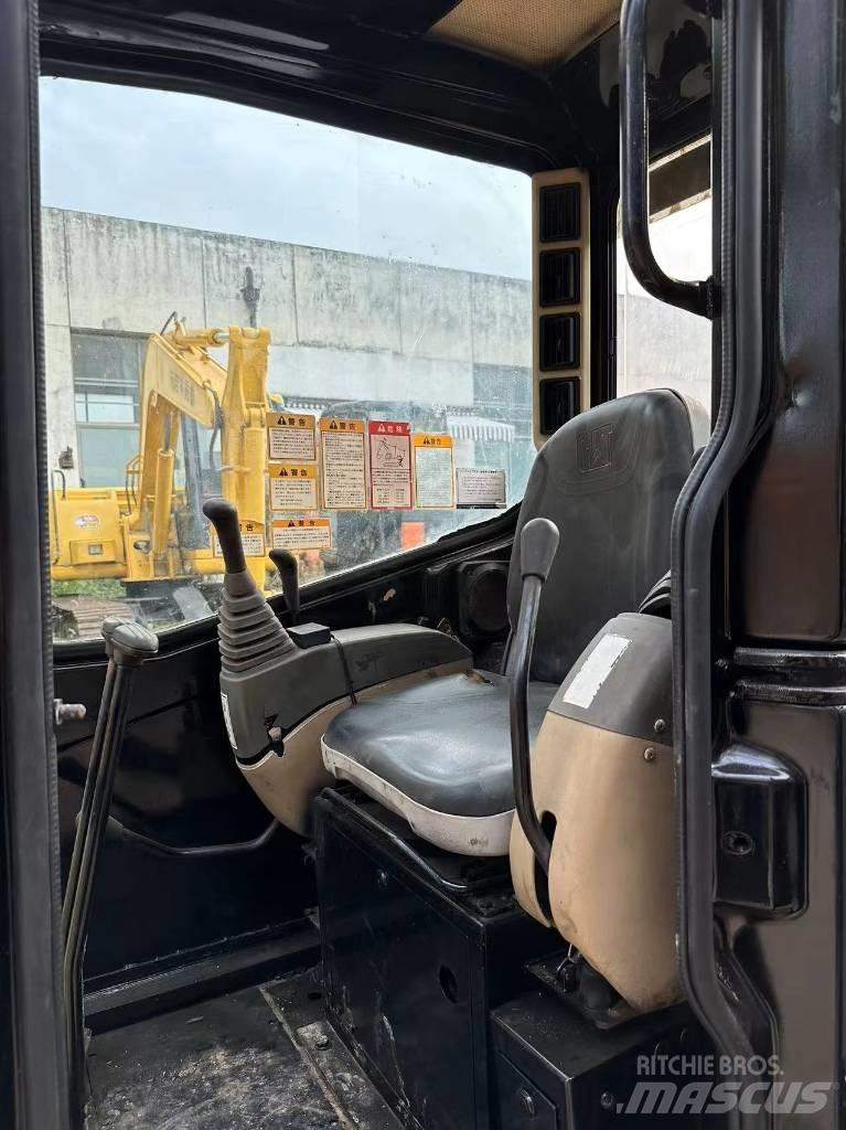 CAT 303 CR Mini ekskavatoriai < 7 t