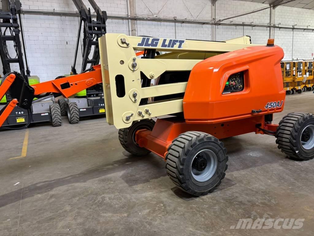 JLG 450 AJ Alkūniniai keltuvai