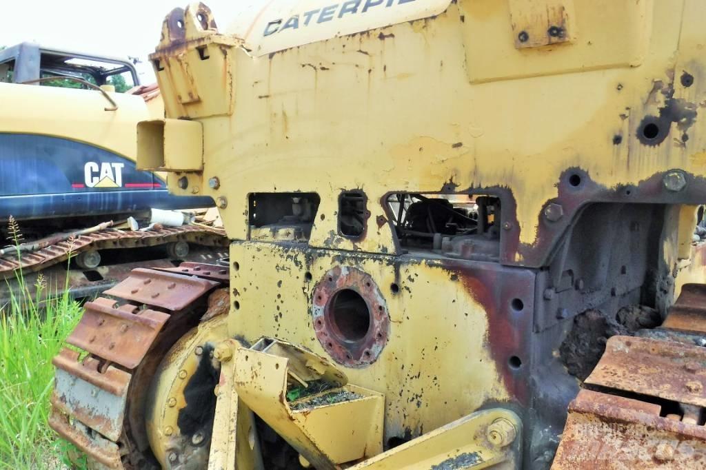 CAT D 8 K Vikšriniai buldozeriai