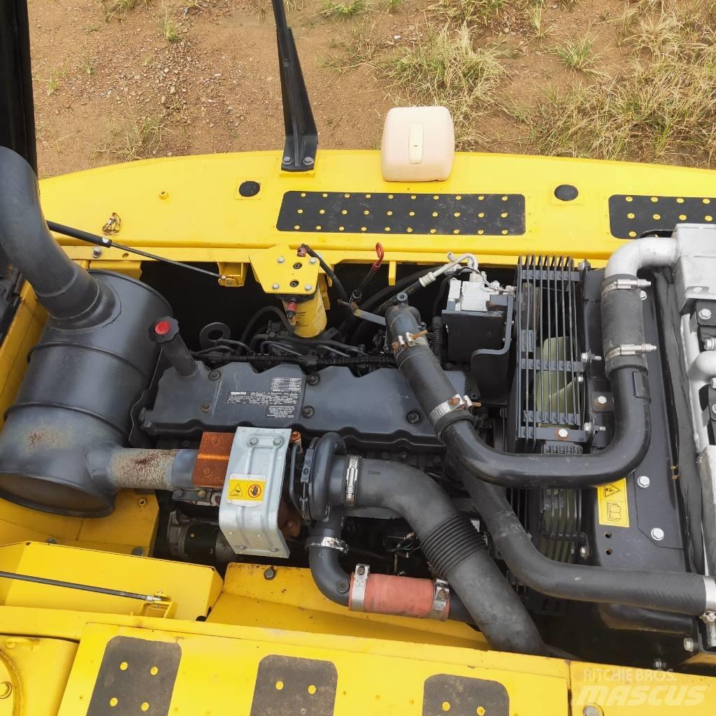 Komatsu PC200-8 Vikšriniai ekskavatoriai