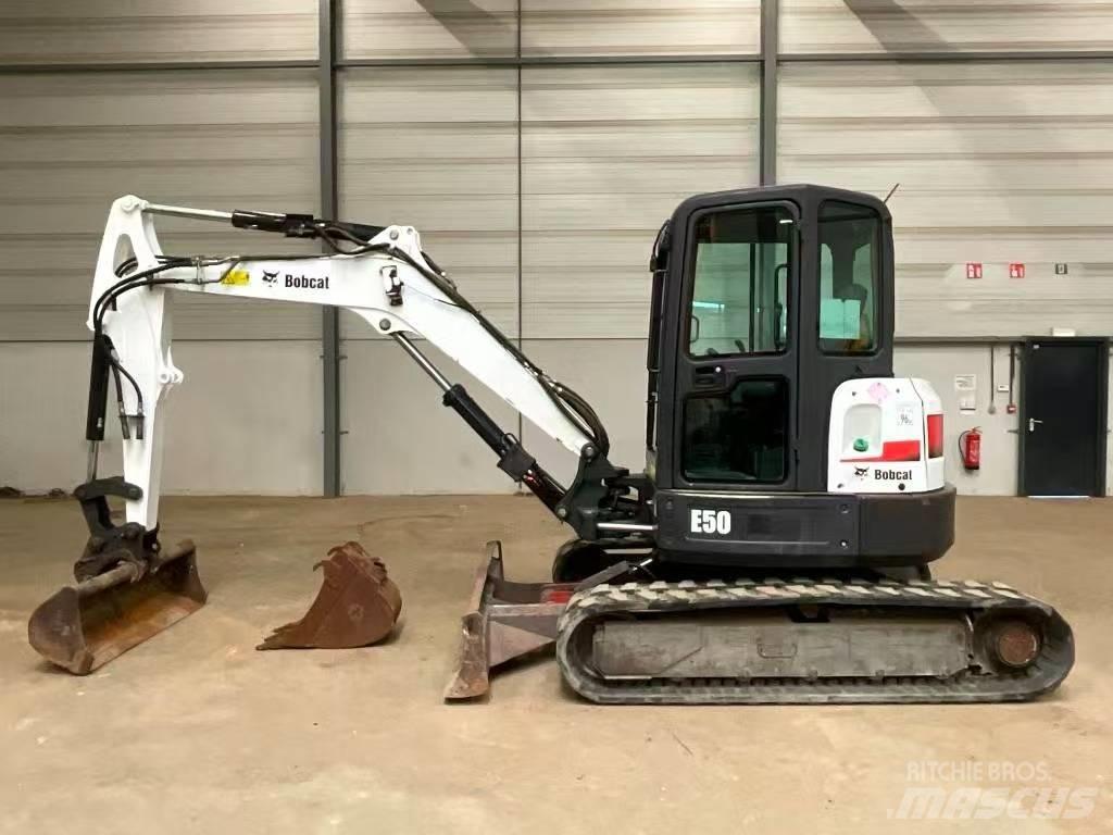 Bobcat E 50 Mini ekskavatoriai < 7 t