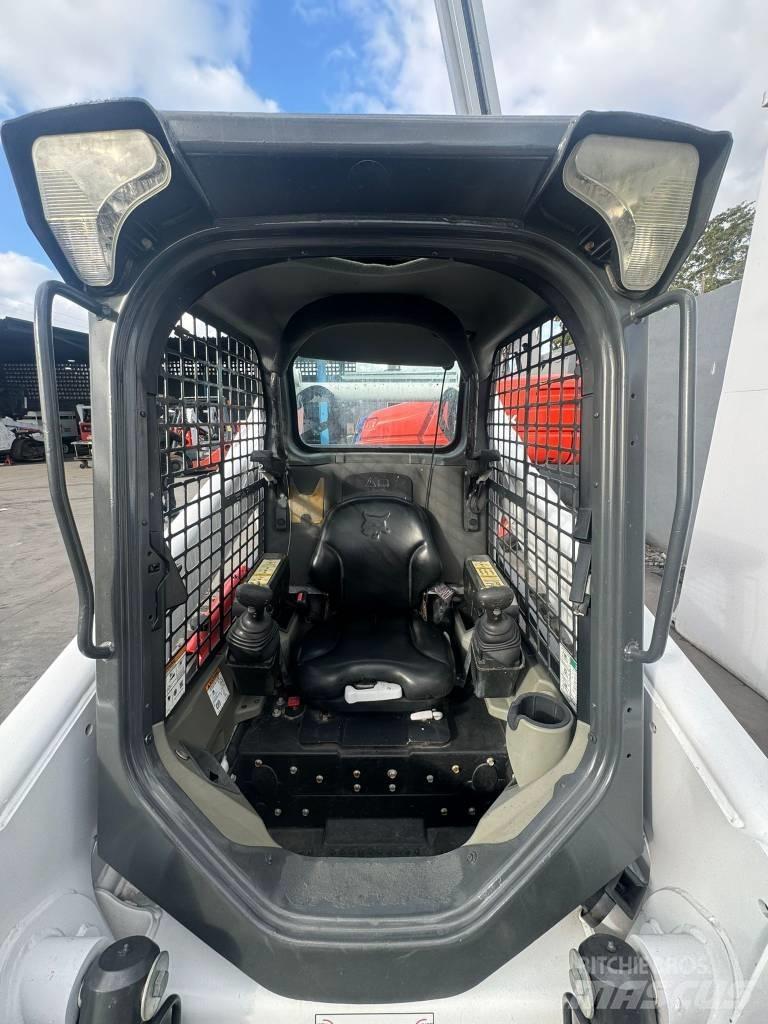 Bobcat T 740 Krautuvai su šoniniu pasukimu