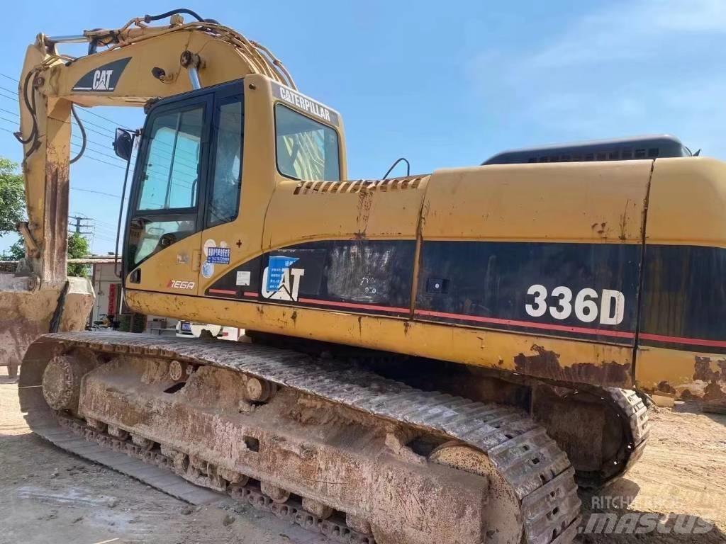CAT 336 D Vikšriniai ekskavatoriai