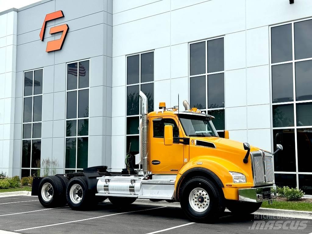 Kenworth T880 Naudoti vilkikai