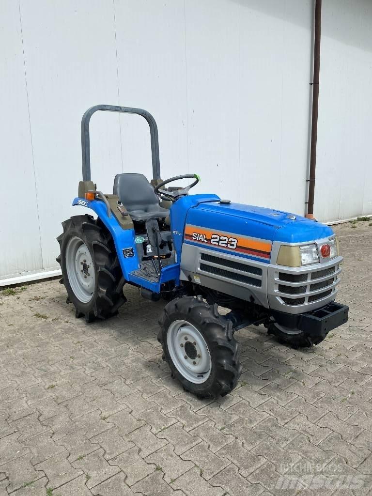 Iseki Sial 223 Naudoti kompaktiški traktoriai