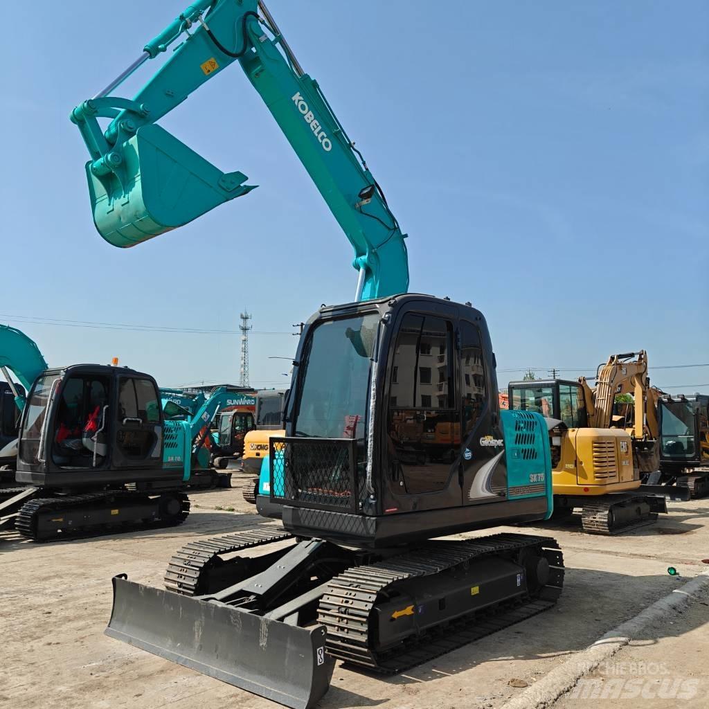 Kobelco 75D Vikšriniai ekskavatoriai