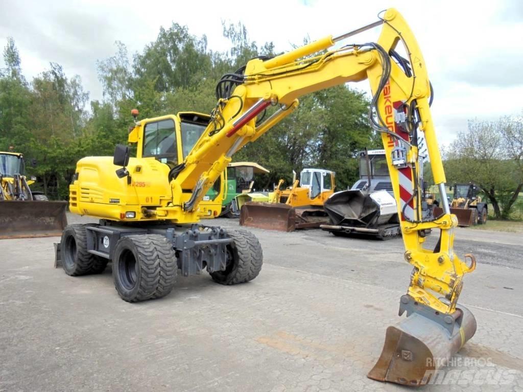 Takeuchi TB 295 W-2 Ratiniai ekskavatoriai