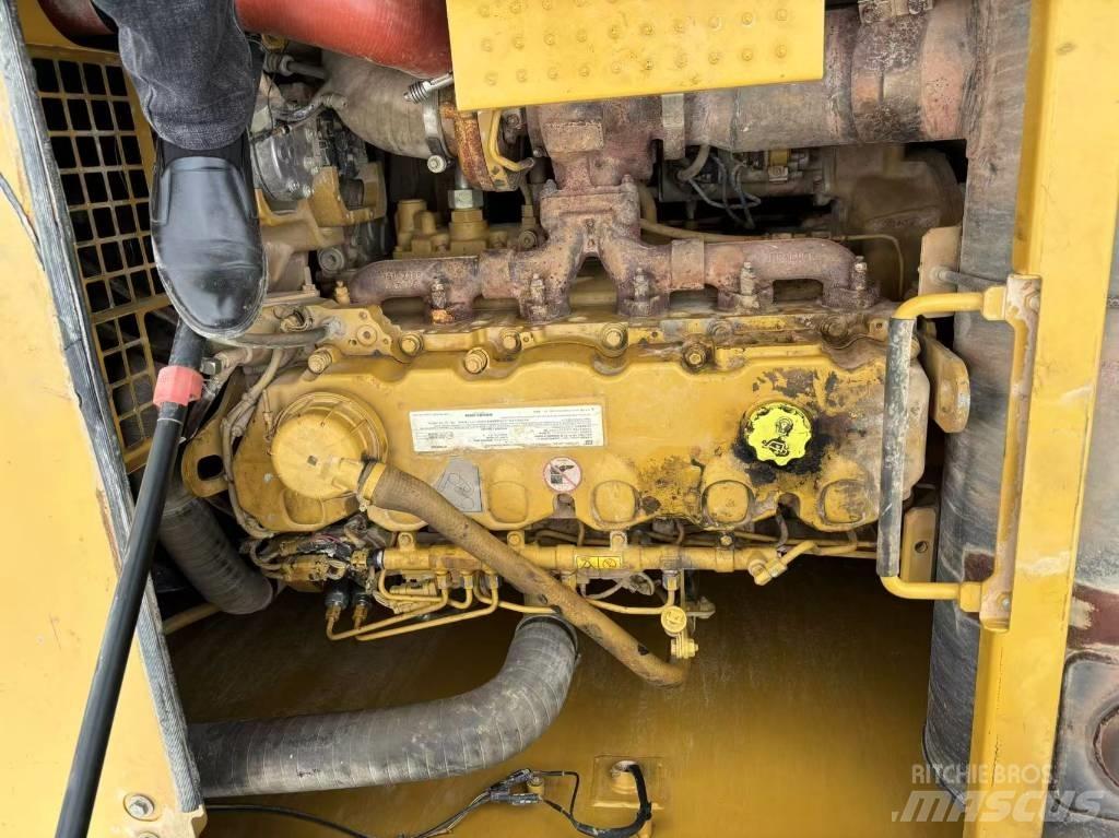 CAT CAT336 Vidutinės galios ekskavatoriai 7-12 t