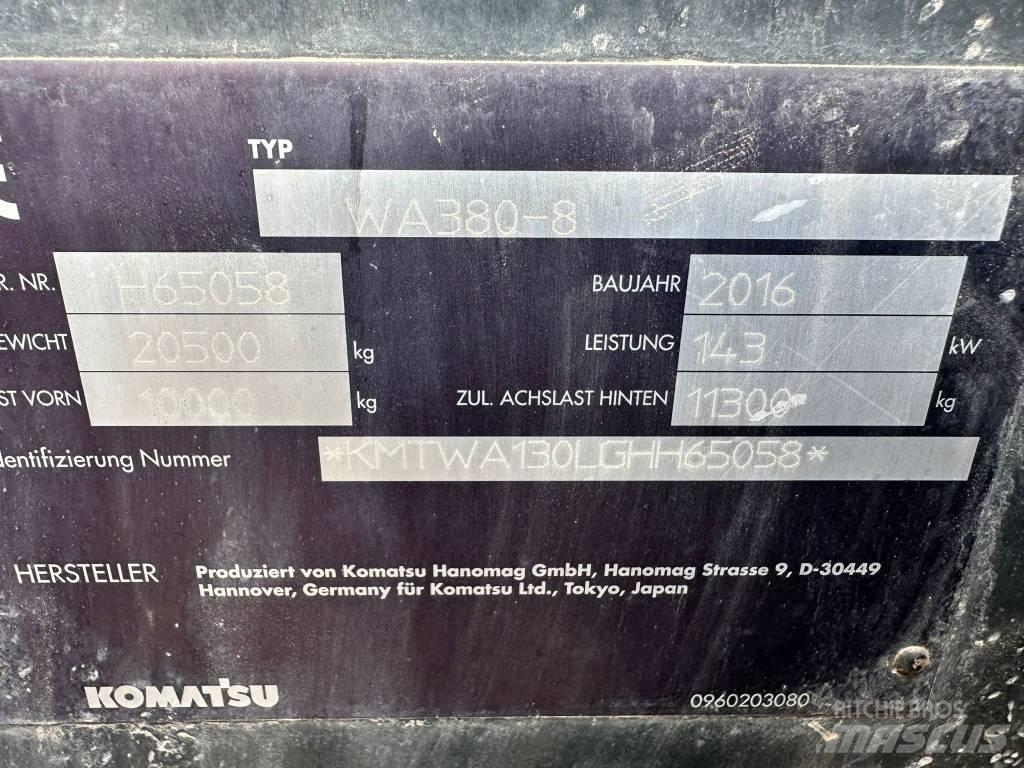 Komatsu WA380-8 Naudoti ratiniai krautuvai