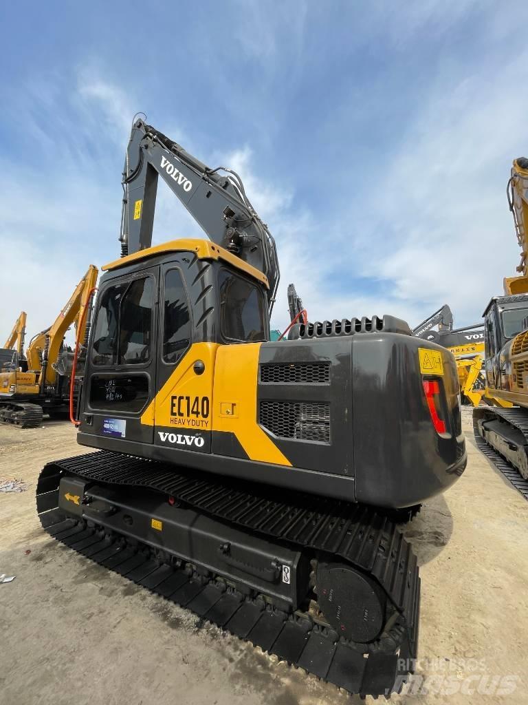 Volvo EC 140 Vidutinės galios ekskavatoriai 7-12 t