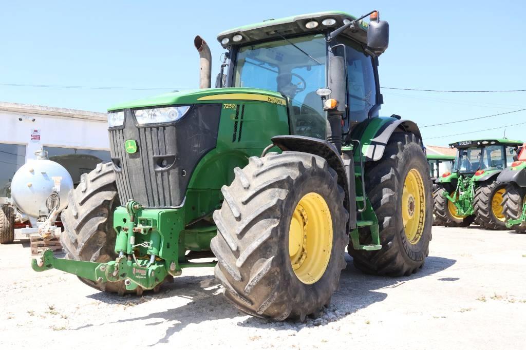 John Deere 7215 R Traktoriai